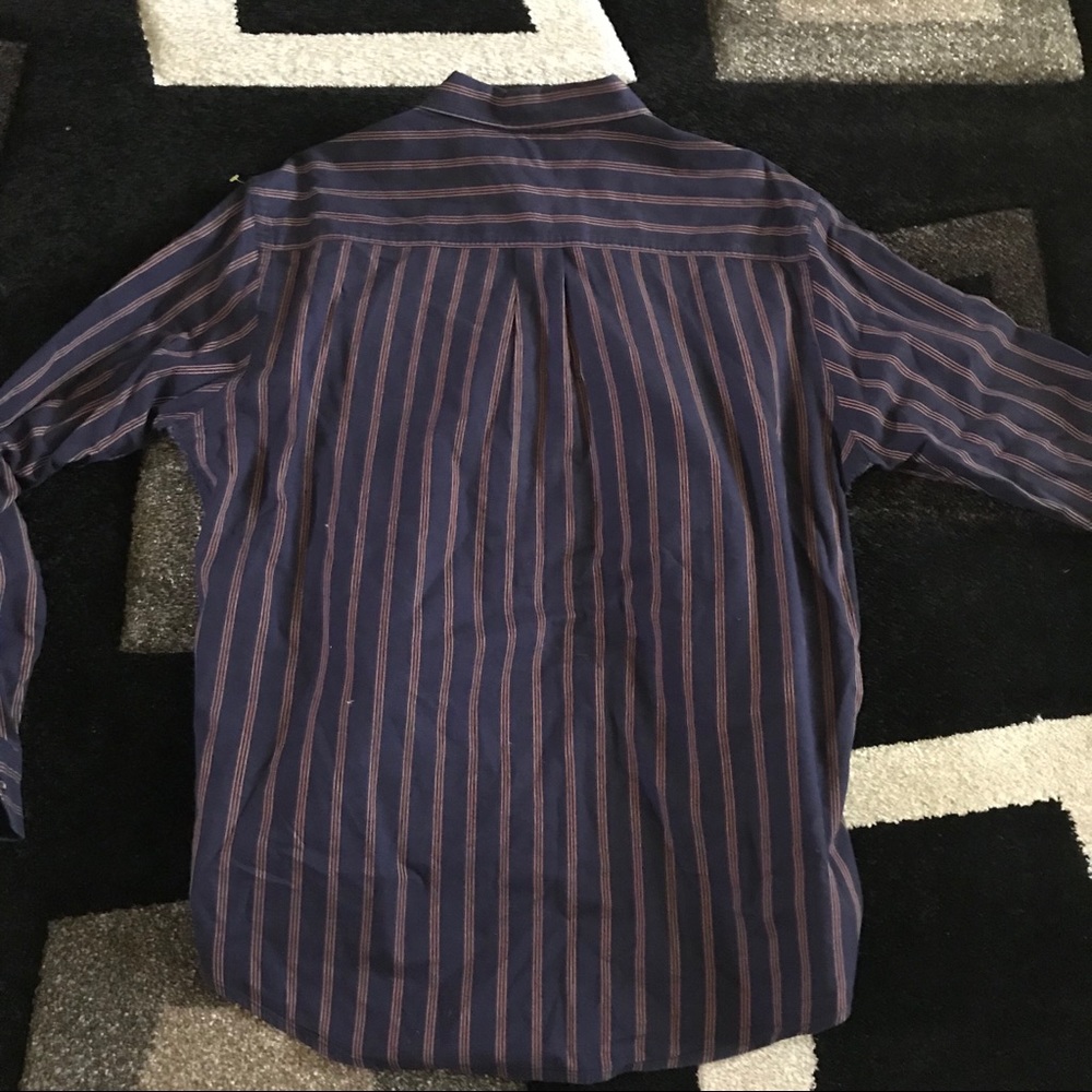 Tommy Hilfiger  button down - Picture 2 of 3